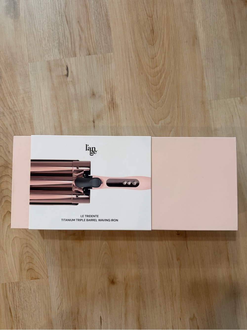 L’ange- Le Tridente Titanium Triple 32mm Barrel Waving Iron - Blush Pink